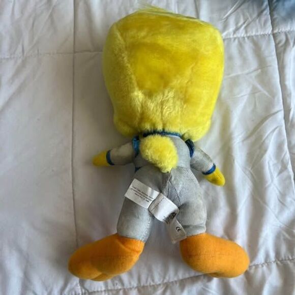Vintage 1996 Tweety Space Suit Looney Tunes Yellow Stuffed Figure Collectible - Picture 2 of 7